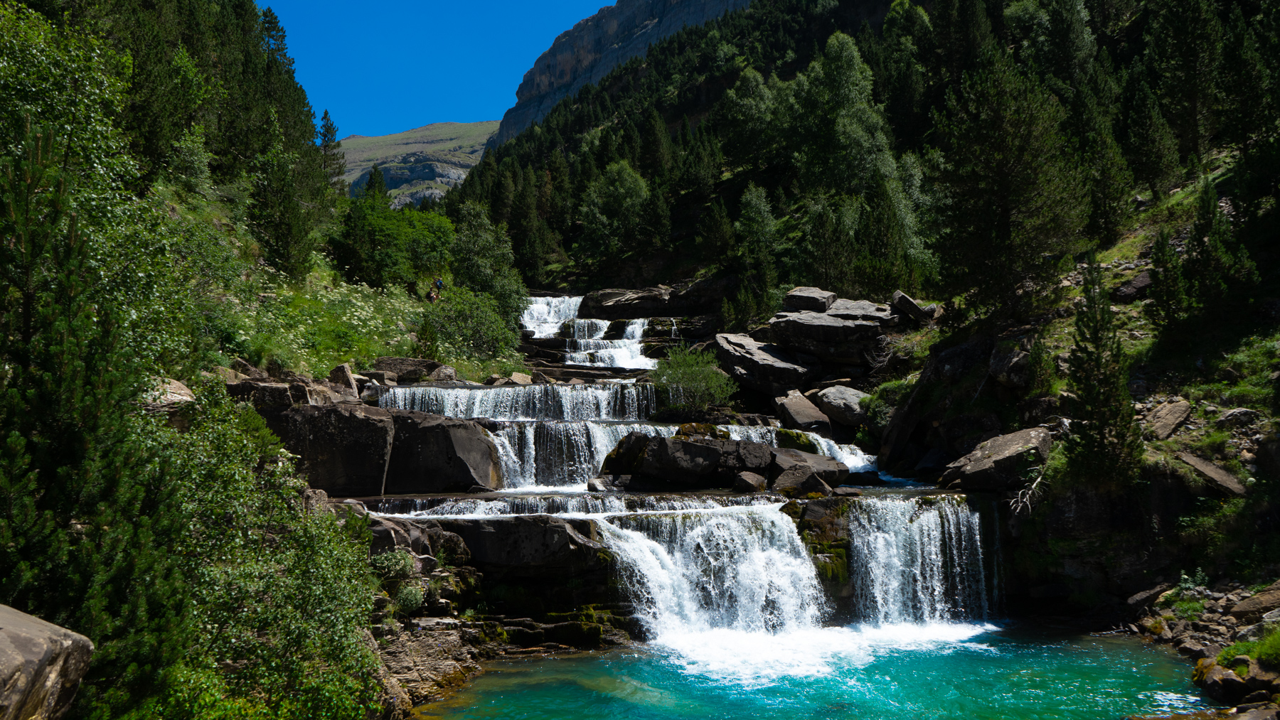 Cascada Gradas de Soaso