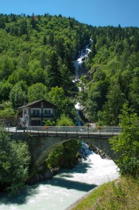 Cascata di Lenteney