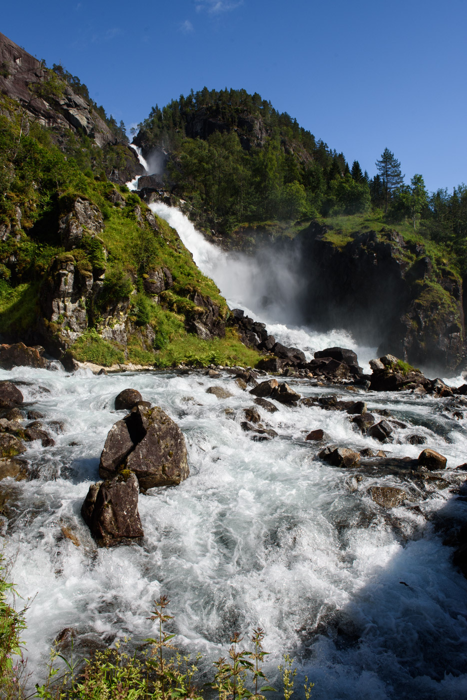 Latefossen (Låtefossen), Skare, Hordaland